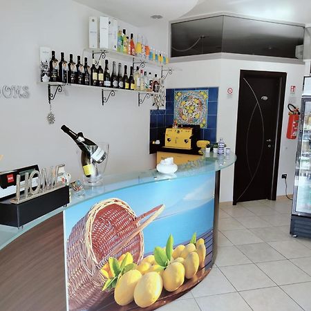 Costa Costa Rooms Sant'Egidio del Monte Albino ภายนอก รูปภาพ
