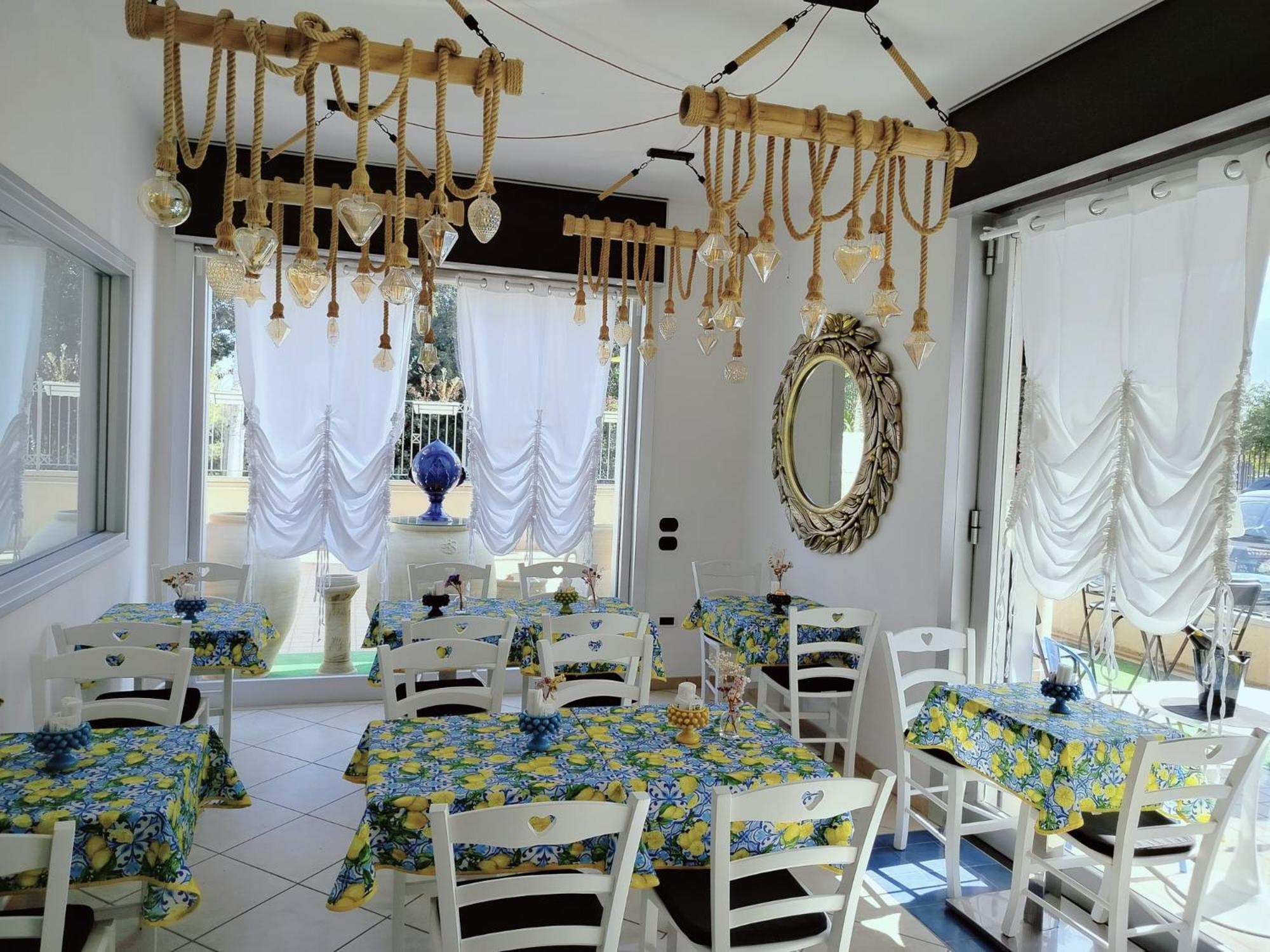 Costa Costa Rooms Sant'Egidio del Monte Albino ภายนอก รูปภาพ